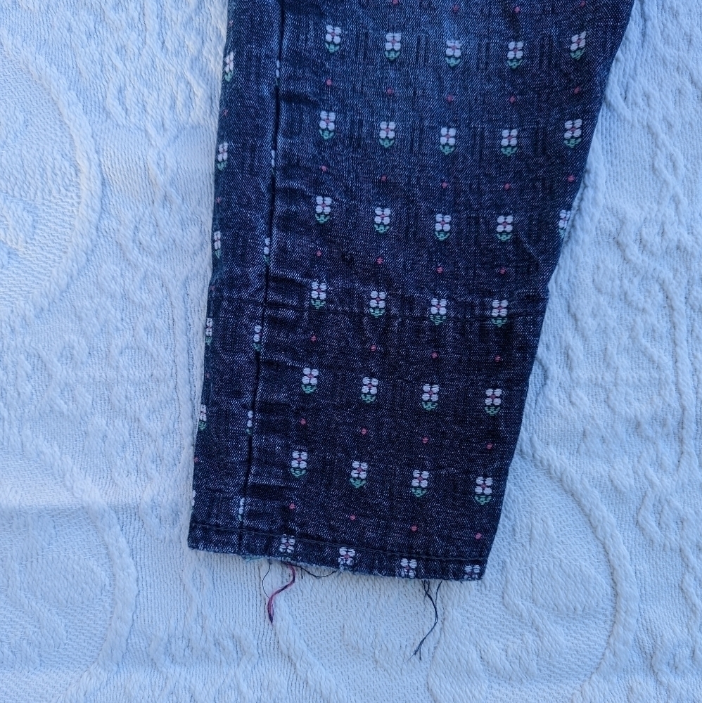Vintage OshKosh║Floral Denim Overalls║Size 4T - Picture 2 of 8